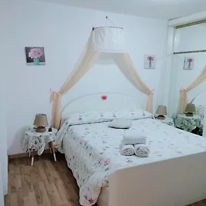 controvento-apartament-ii.hotelitalianriviera.com/