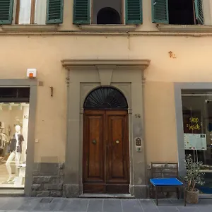 Apartment Porta Rossa Dream, Florence